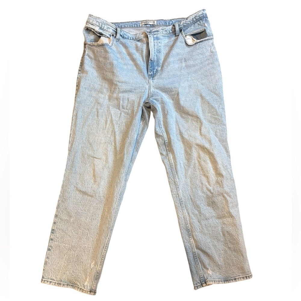 Abercrombie 90s Straight Ultra High Rise Light Wash Jeans Denim Size 33 16s